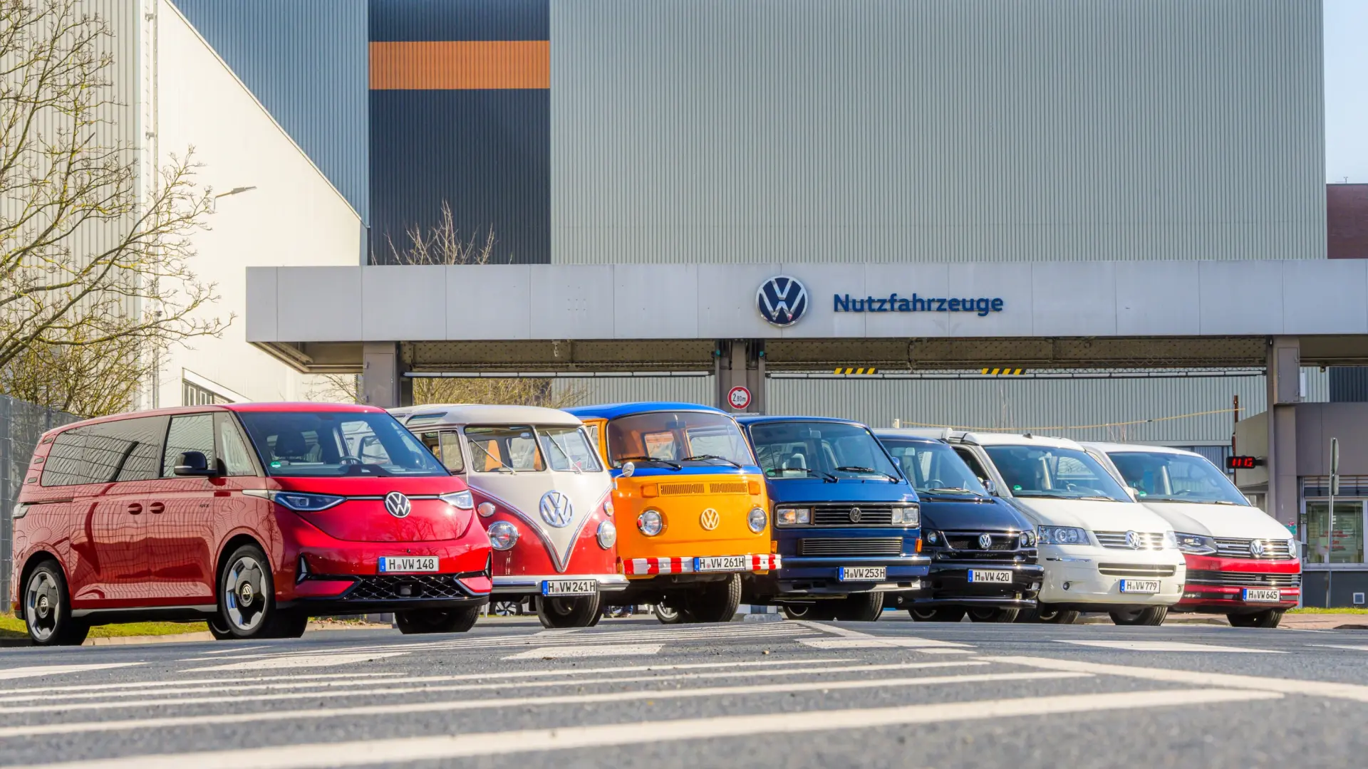 Évolution du Volkswagen Transporter : du mythique T1 de 1956 à l'ID. Buzz électrique moderne