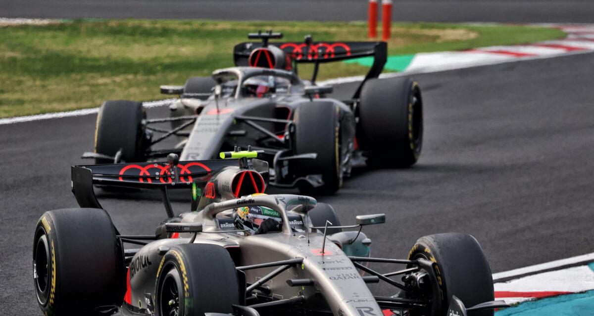 Monoplace Audi F1 2026 sur circuit révélant les défis techniques du châssis en surpoids