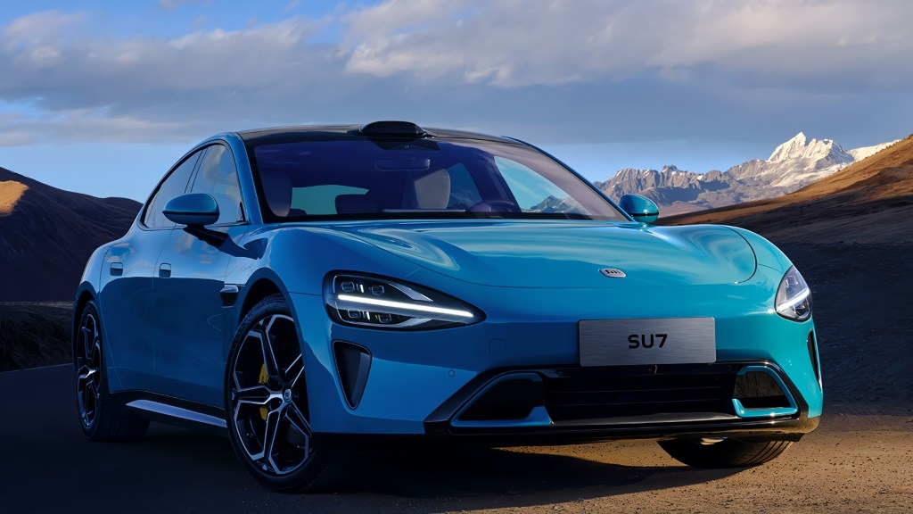 Tom Zhu, ancien responsable Europe de Tesla, rejoint Xiaomi pour lancer la berline électrique SU7