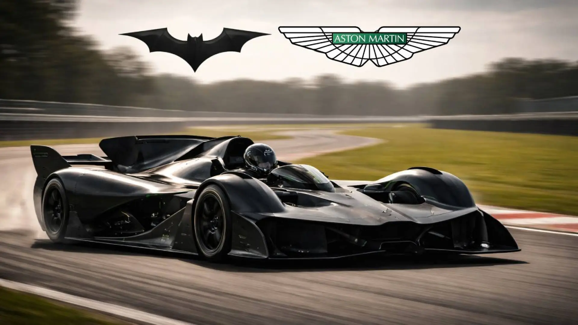 Prototype Aston Martin Valkyrie F1 noir en test sur circuit anglais, design inspiré par Adrian Newey