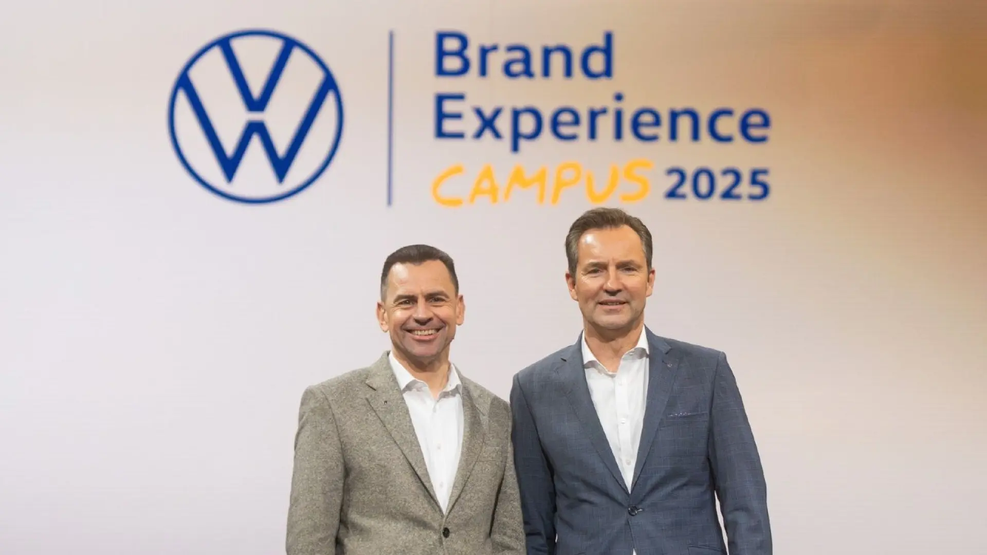 Martin Sander, directeur des ventes et du marketing de Volkswagen, lors d'une interview