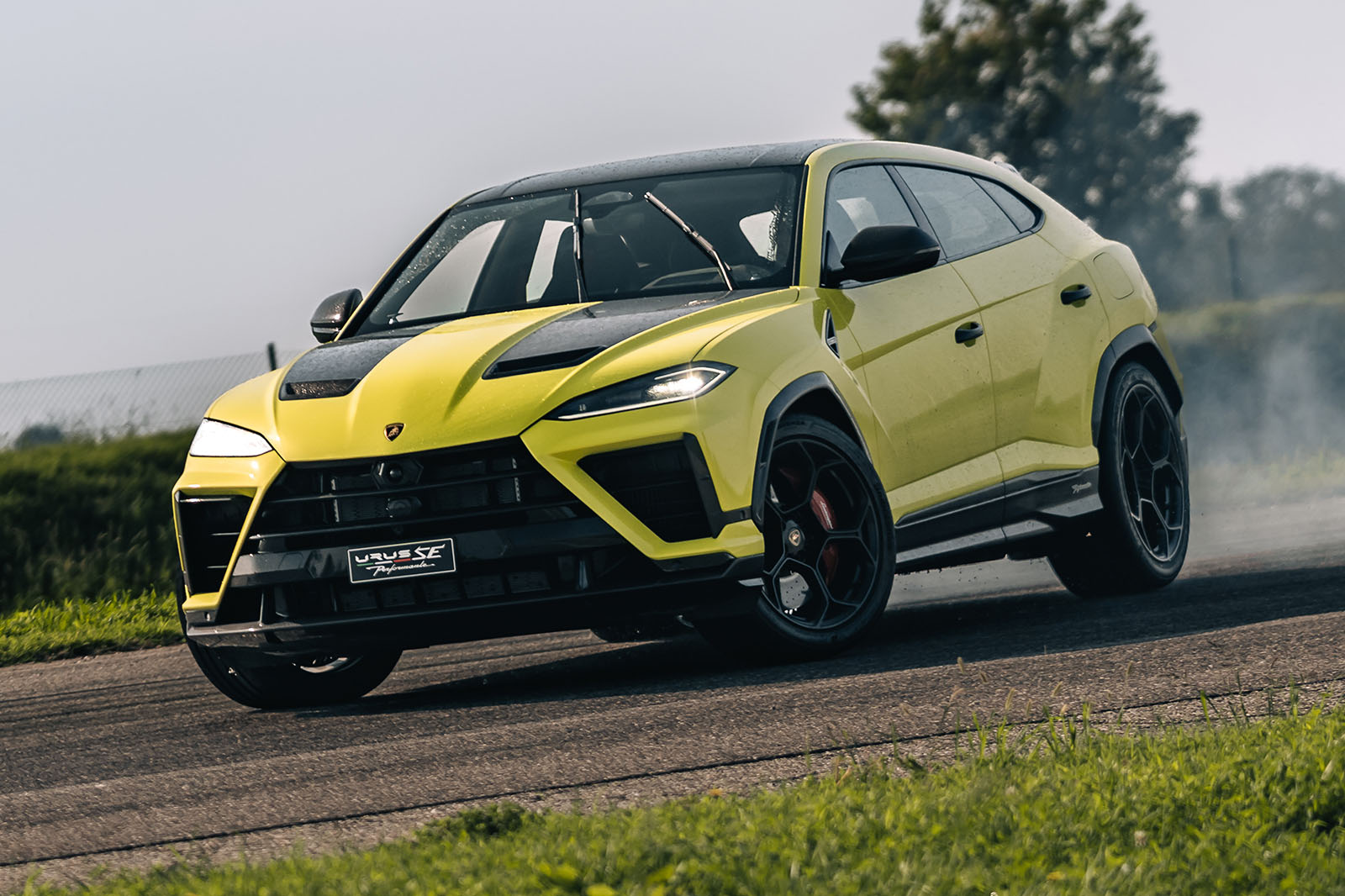 Lamborghini Urus Performante : le SUV ultra-sportif se perfectionne avec une suspension active inédite