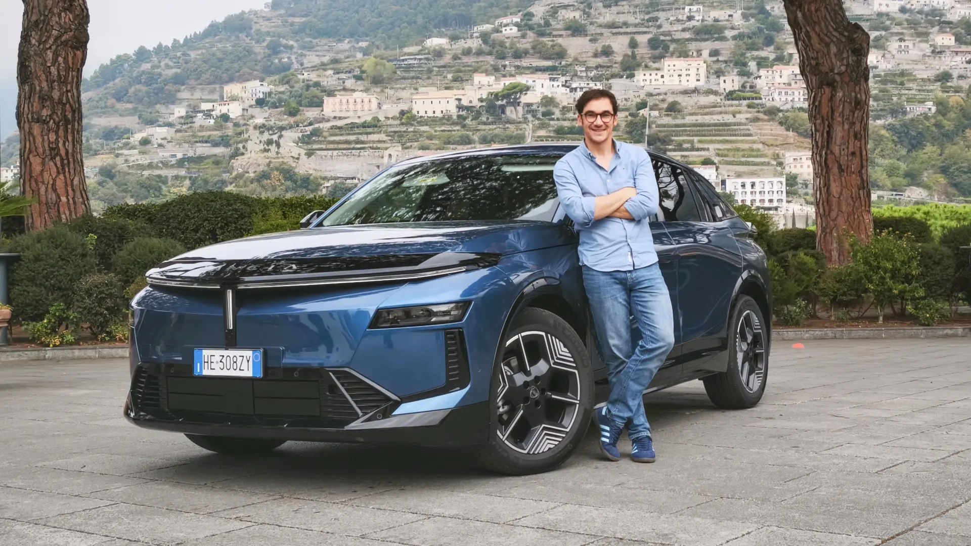 Lancia Gamma 2025 : nous avons testé le SUV italien de 145 ch qui mise tout sur le style et le confort