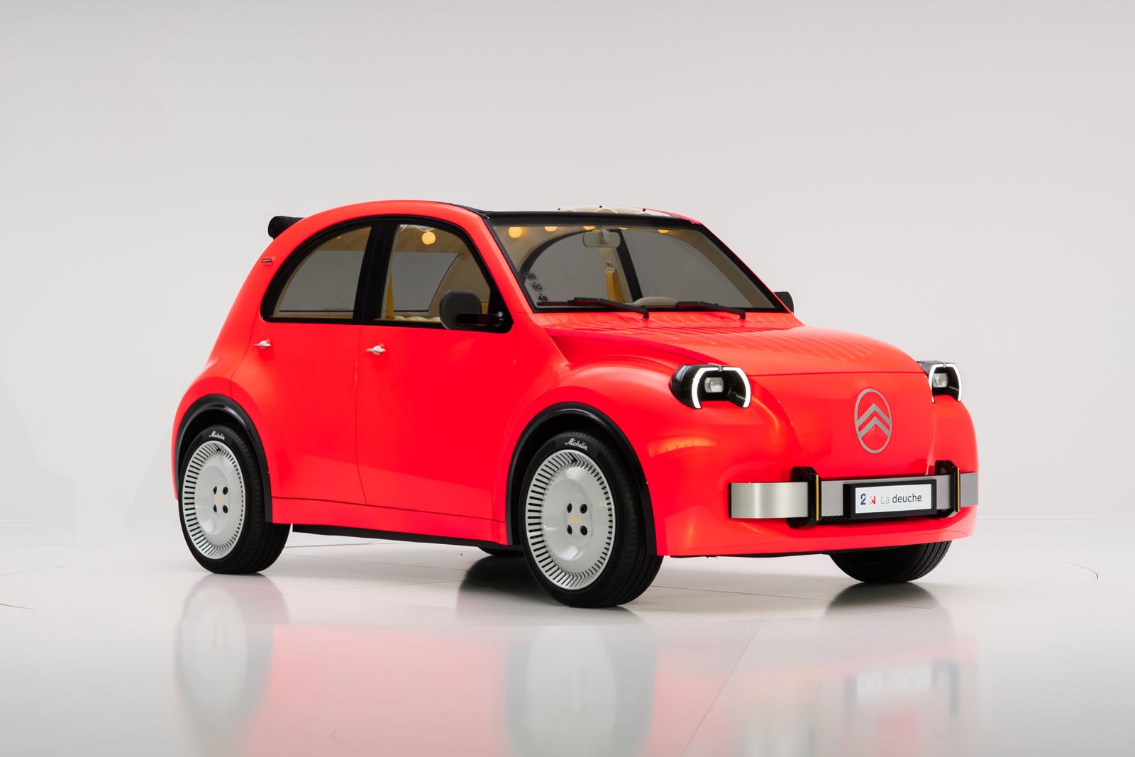 La Citroën 2CV renaît en électrique à 15 000 euros pour 2028