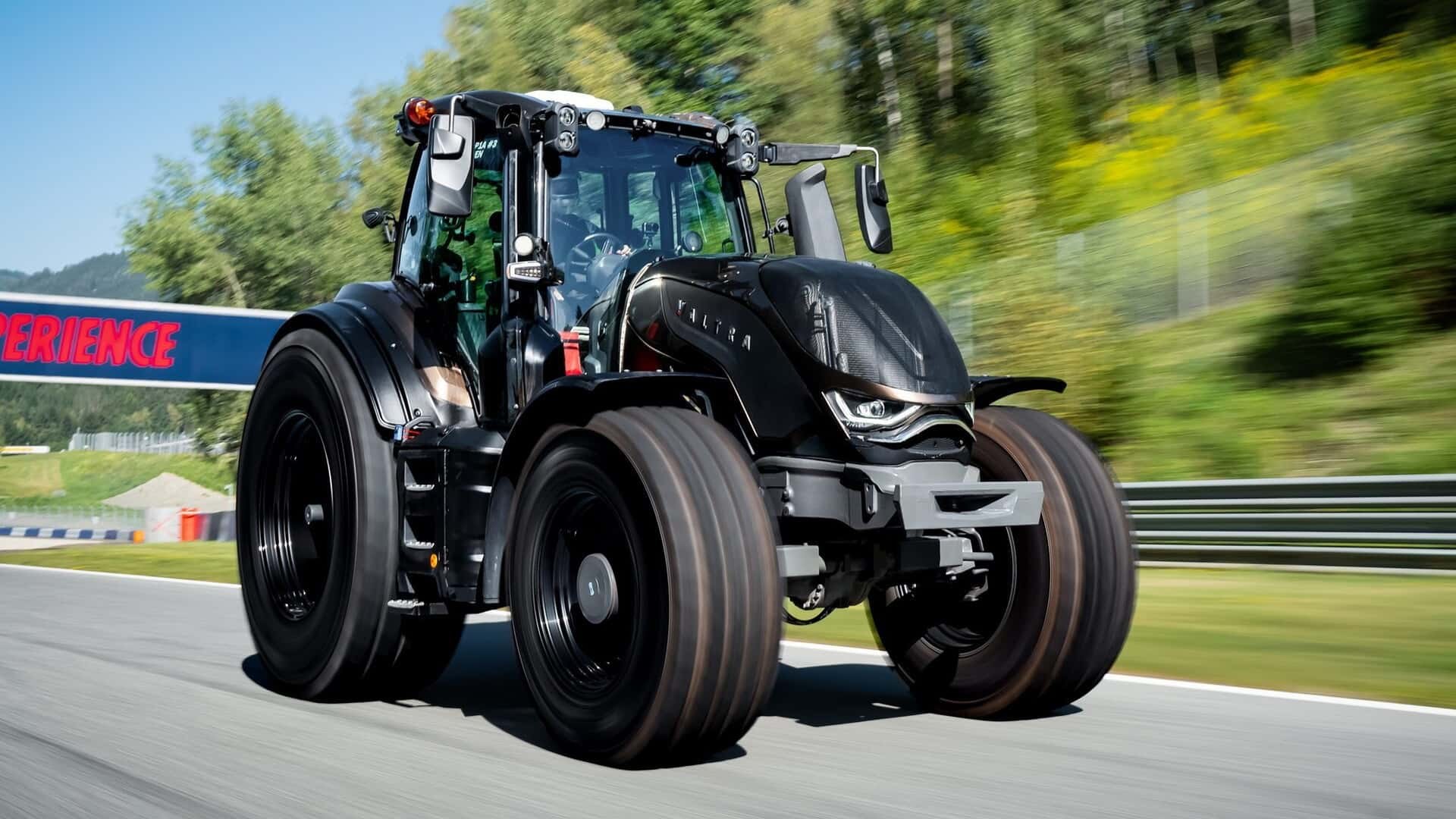 Record insolite : un tracteur agricole de 245 chevaux boucle le Red Bull Ring en 3 minutes 36