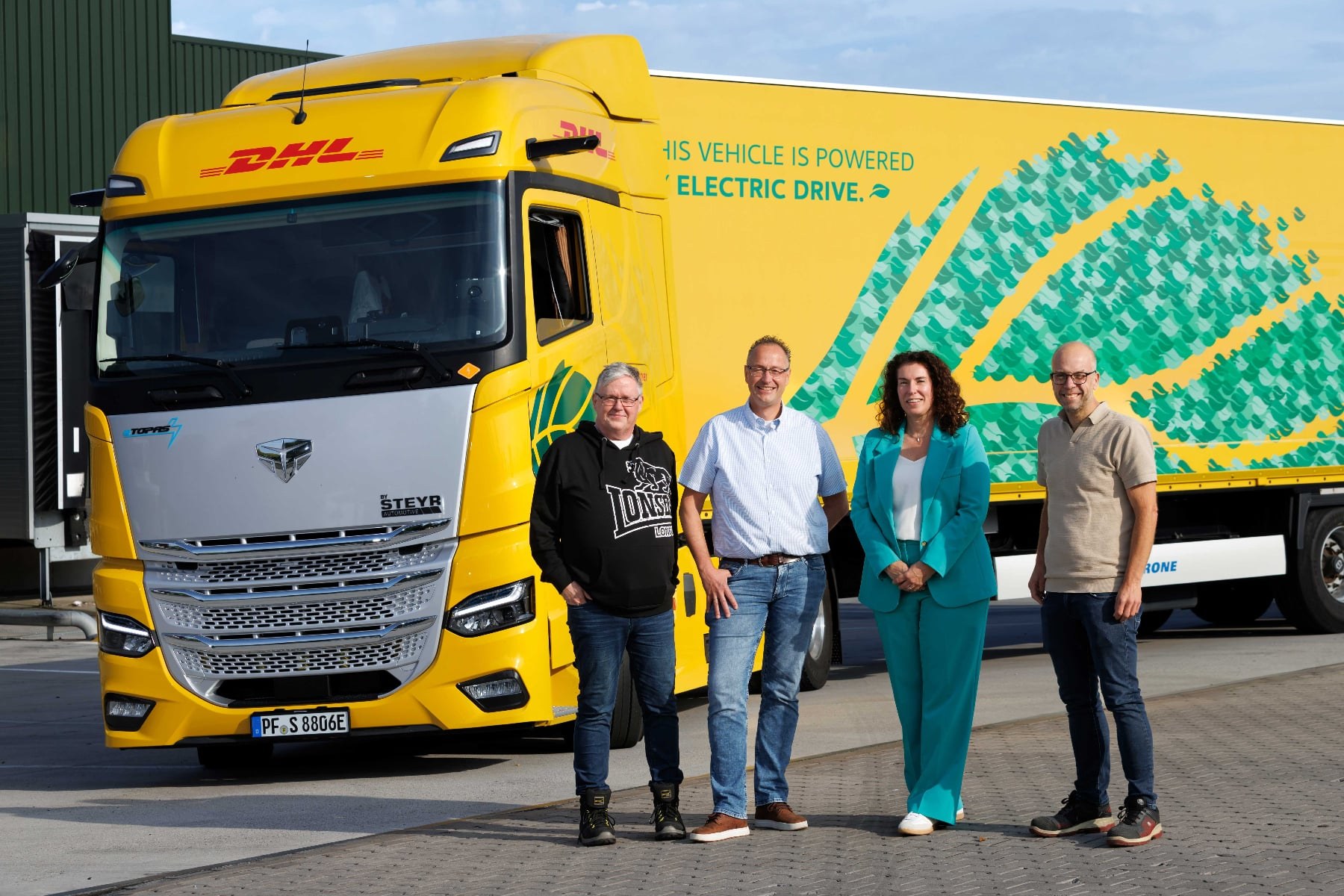 DHL Freight adopte le poids lourd électrique SuperPanther eTopas 600 en Europe