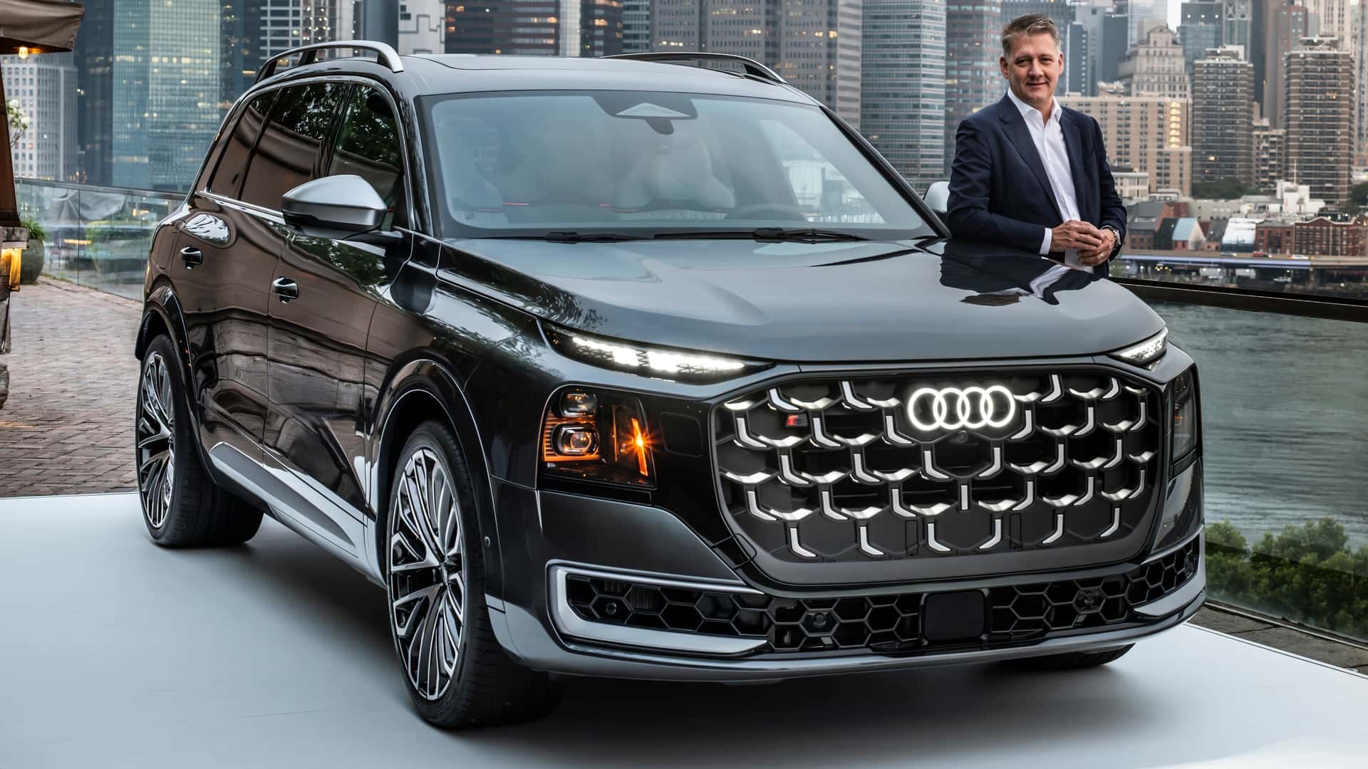 Scandale chez Audi : le patron vivement critiqué après son apparition à un meeting de Trump