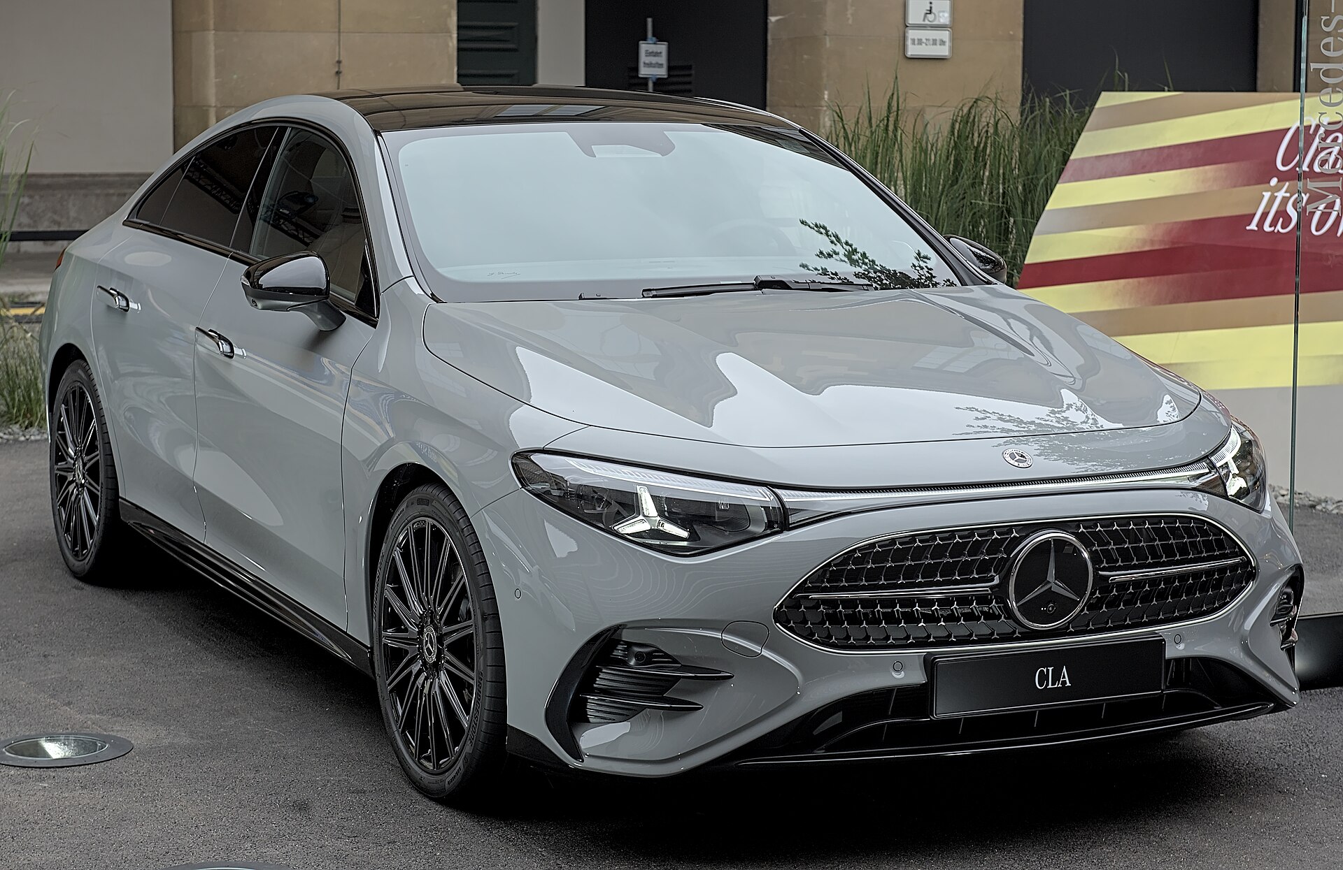 Mercedes-Benz CLA 350 4MATIC (C174) au salon IAA 2025